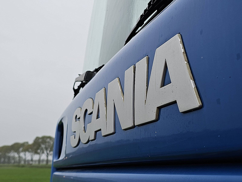 Lizing Scania R124.360 6X2*4 MANUAL 3+3 Scania R124.360 6X2*4 MANUAL 3+3: slika 15 Lizing Scania R124.360 6X2*4 MANUAL 3+3 Scania R124.360 6X2*4 MANUAL 3+3: slika 15