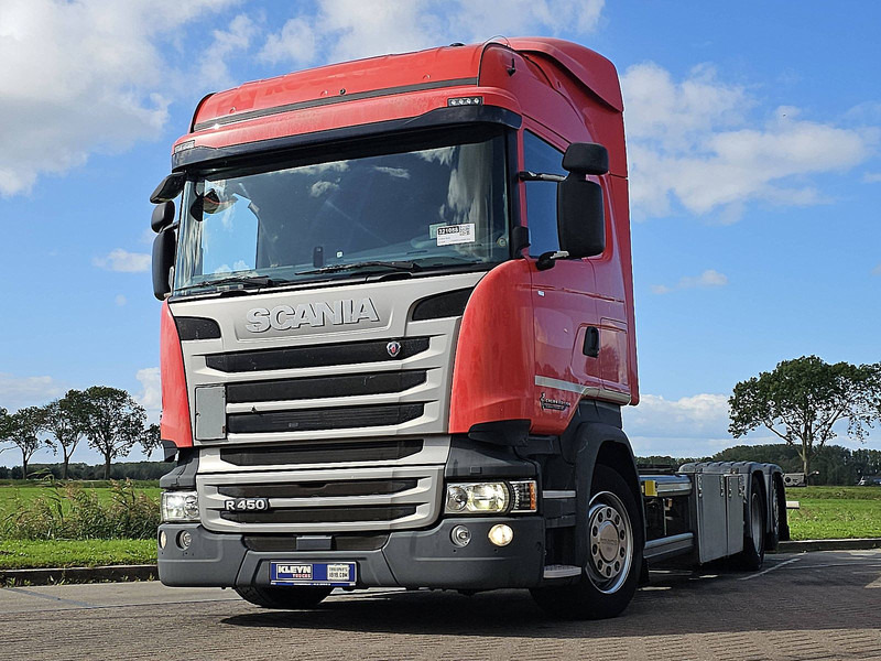 Scania R450 HL 6X2*4 RET. CROWN - Kamion za prevoz kontejnera/ Kamion sa promenjivim sandukom: slika 1 Scania R450 HL 6X2*4 RET. CROWN - Kamion za prevoz kontejnera/ Kamion sa promenjivim sandukom: slika 1