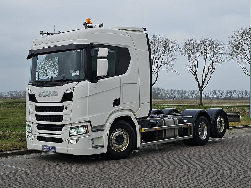 Scania R500 6X2*4 RETARDER WB415 - Kamion sa golom šasijom i zatvorenom kabinom: slika 2 Scania R500 6X2*4 RETARDER WB415 - Kamion sa golom šasijom i zatvorenom kabinom: slika 2