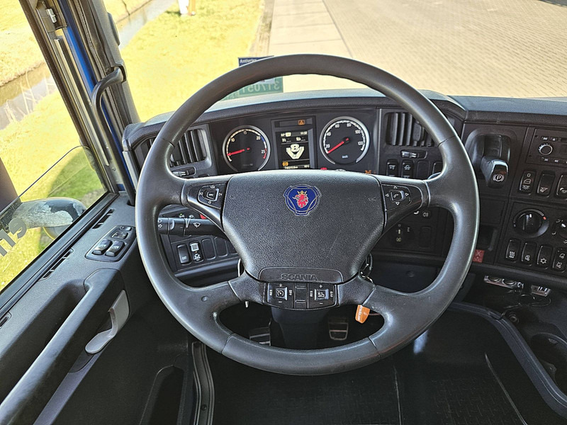 Interior photo 2: Kamion sa hidrauličnom kukom Scania R500 V8 6X2 RETARDER