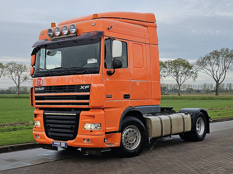 DAF XF 105.460 - Tegljač: slika 2 DAF XF 105.460 - Tegljač: slika 2