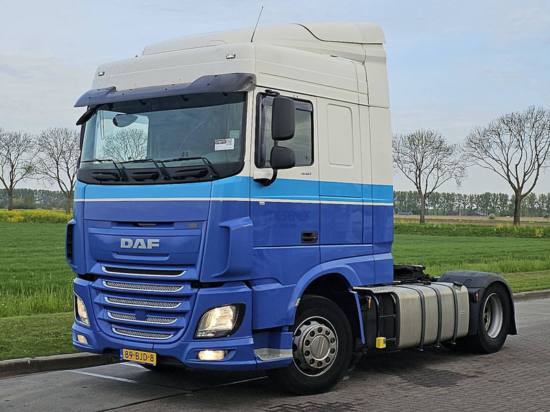 DAF XF 440 - Tegljač: slika 2 DAF XF 440 - Tegljač: slika 2