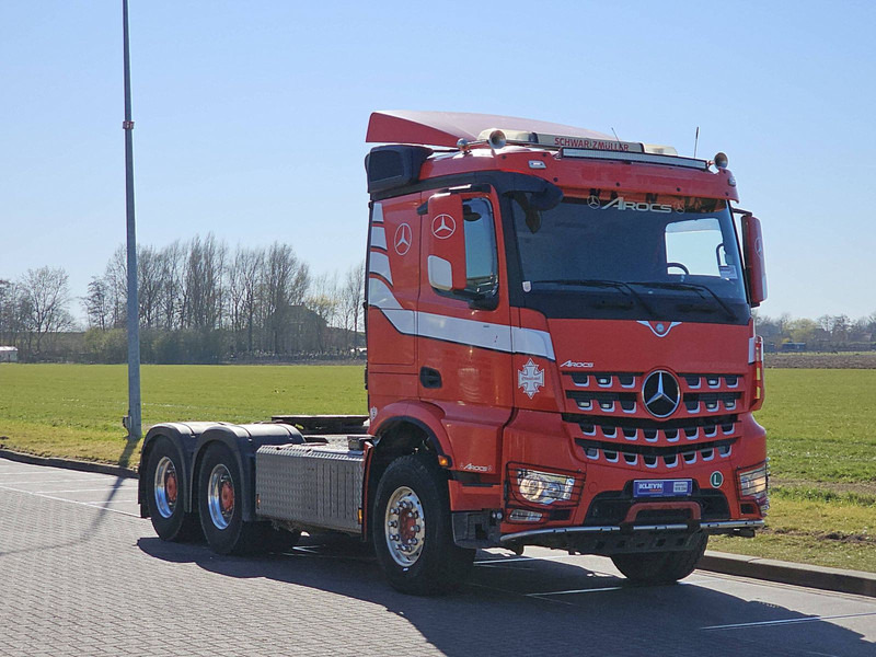 Mercedes-Benz AROCS 3358 6X4 RETARDER PTO+HYD - Tegljač: slika 5 Mercedes-Benz AROCS 3358 6X4 RETARDER PTO+HYD - Tegljač: slika 5