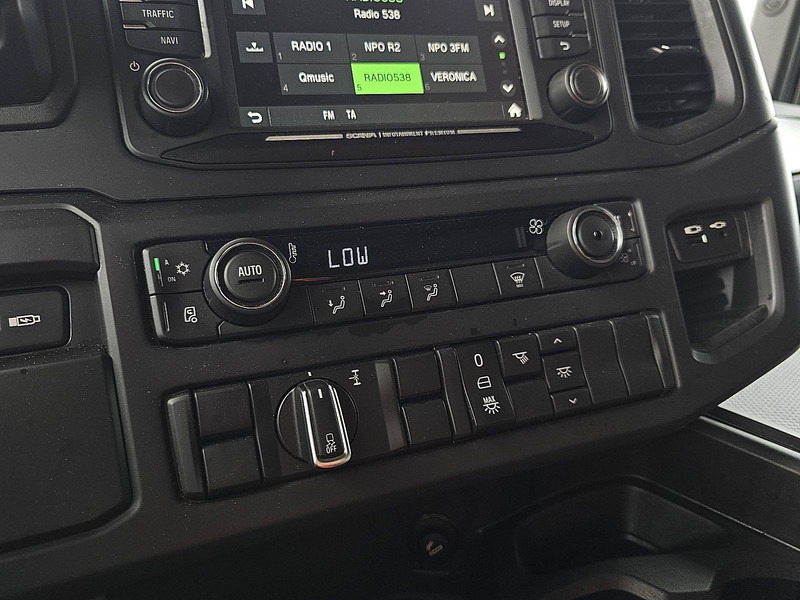 Tegljač Scania R450 2X TANK RETARDER: slika 15 Tegljač Scania R450 2X TANK RETARDER: slika 15