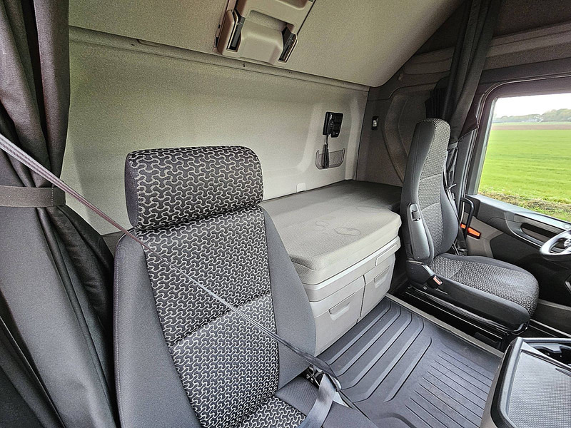 Tegljač Scania R450 2X TANK RETARDER: slika 17 Tegljač Scania R450 2X TANK RETARDER: slika 17