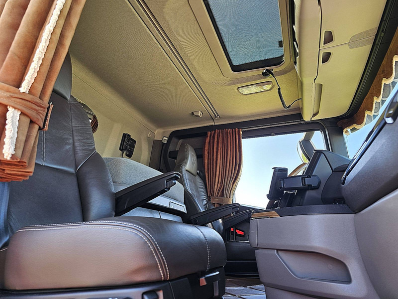 Tegljač Scania R450 6X2*4NB RET. LEATHER: slika 7