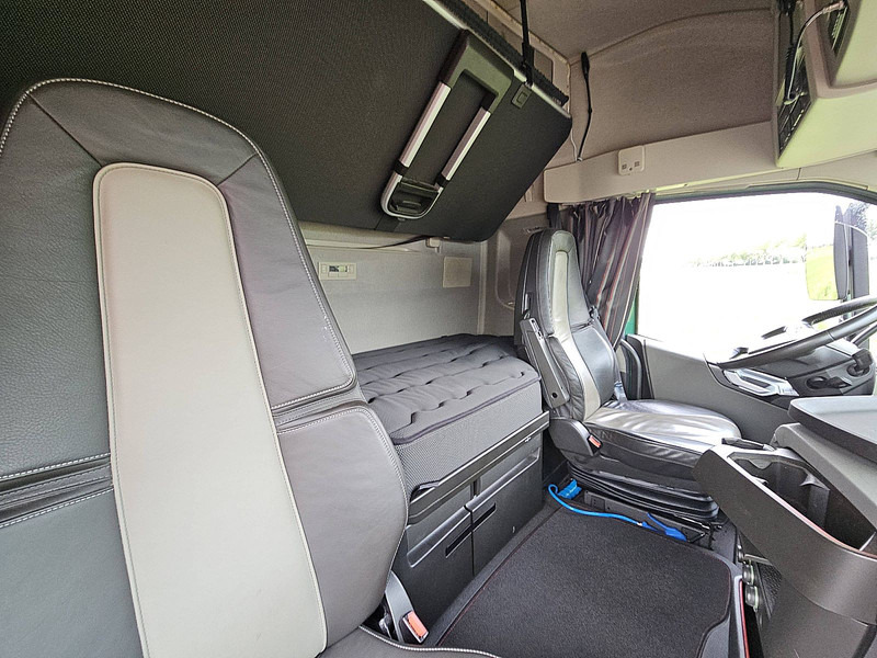 Tegljač Volvo FH 460 6X2 STEER XEN. LEATH: slika 14
