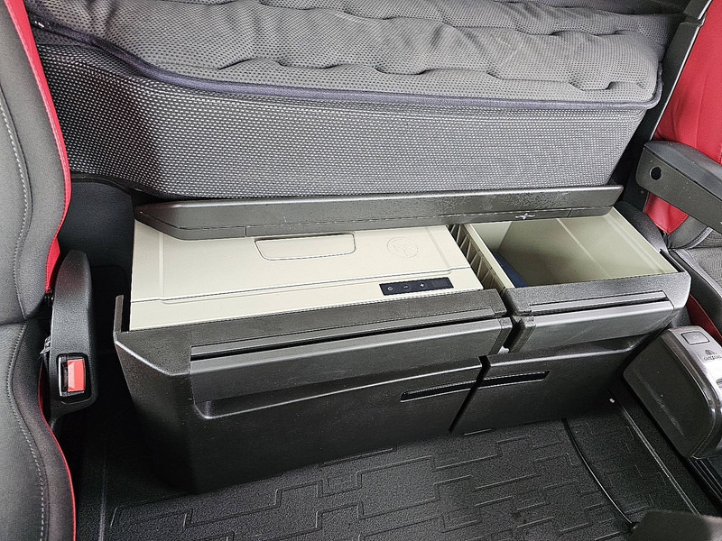 Tegljač Volvo FH 500 6X2 STEERED PTO+HYDR: slika 11