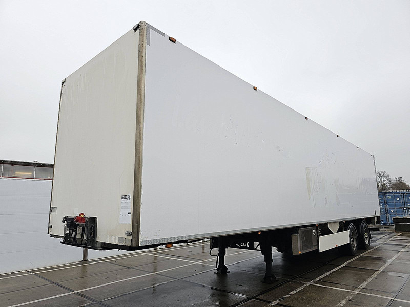 Van Eck U T-2 I - Poluprikolica sa zatvorenim sandukom: slika 1 Van Eck U T-2 I - Poluprikolica sa zatvorenim sandukom: slika 1