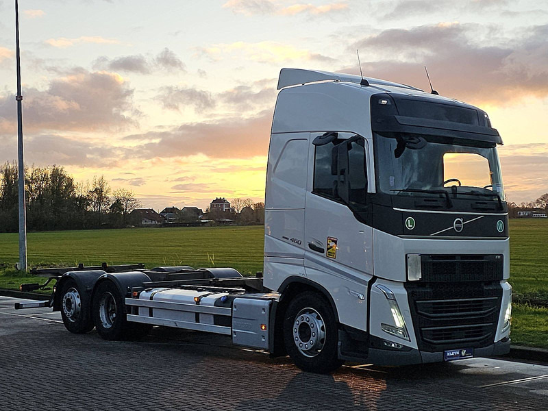 Volvo FH 460 - Kamion za prevoz kontejnera/ Kamion sa promenjivim sandukom: slika 5 Volvo FH 460 - Kamion za prevoz kontejnera/ Kamion sa promenjivim sandukom: slika 5