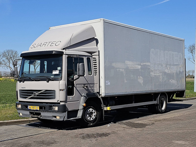 Volvo FL 614.180 NL-TRUCK TAILLIFT - Kamion sa zatvorenim sandukom: slika 2 Volvo FL 614.180 NL-TRUCK TAILLIFT - Kamion sa zatvorenim sandukom: slika 2