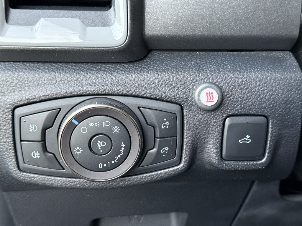 Ford Ranger 2.0L Ecoblue Raptor DoKa 4x4 Standheizung - SUV: slika 5 Ford Ranger 2.0L Ecoblue Raptor DoKa 4x4 Standheizung - SUV: slika 5