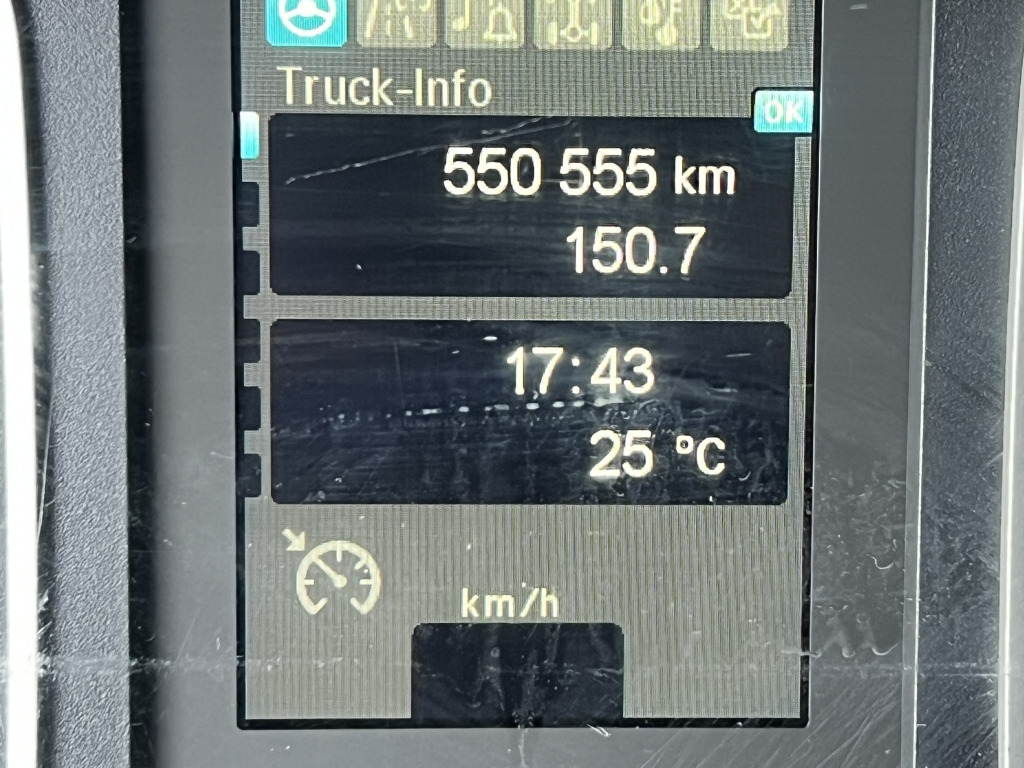 Mercedes-Benz Atego 818 Klima AHK 6,05m Koffer LBW Tempomat - Dostavno vozilo sa zatvorenim sandukom: slika 4 Mercedes-Benz Atego 818 Klima AHK 6,05m Koffer LBW Tempomat - Dostavno vozilo sa zatvorenim sandukom: slika 4