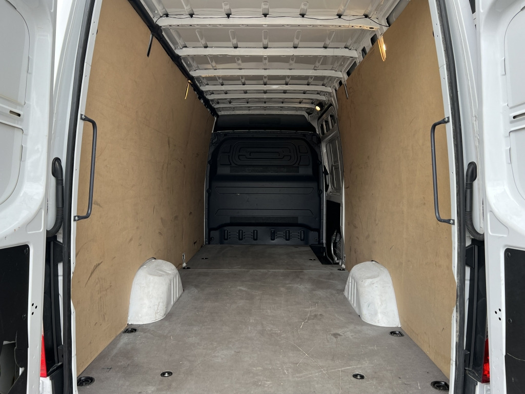 Mercedes-Benz Sprinter 315 CDI Klima Tempomat 3-Sitze 77.000km - Furgon: slika 4 Mercedes-Benz Sprinter 315 CDI Klima Tempomat 3-Sitze 77.000km - Furgon: slika 4