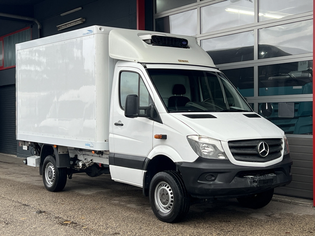 Mercedes-Benz Sprinter 316 CDI 4x4 3,4m CarrierViento Tiefkühl - Dostavno vozilo hladnjača: slika 1 Mercedes-Benz Sprinter 316 CDI 4x4 3,4m CarrierViento Tiefkühl - Dostavno vozilo hladnjača: slika 1
