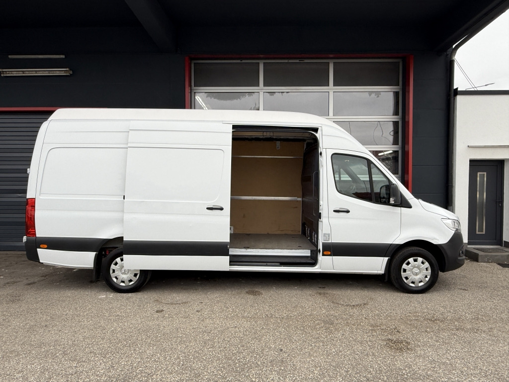 Mercedes-Benz Sprinter 317 CDI MAXI + Superhoch H3 Klima MBUX - Furgon: slika 4 Mercedes-Benz Sprinter 317 CDI MAXI + Superhoch H3 Klima MBUX - Furgon: slika 4
