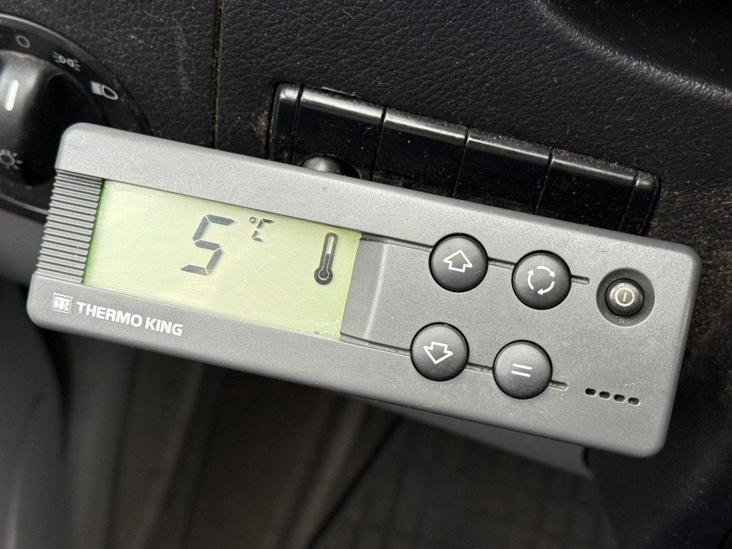 Mercedes-Benz Sprinter 513 CDI ThermoKing V-200 Rohrbahnen 516 - Dostavno vozilo hladnjača: slika 2 Mercedes-Benz Sprinter 513 CDI ThermoKing V-200 Rohrbahnen 516 - Dostavno vozilo hladnjača: slika 2