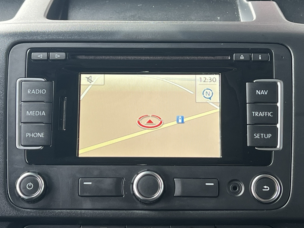 VW T5 Kombi 2,0 TDI BlueMotion Klima 9-Sitzer - Automobil: slika 3 VW T5 Kombi 2,0 TDI BlueMotion Klima 9-Sitzer - Automobil: slika 3