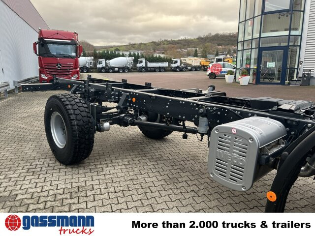 Novu Kamion sa golom šasijom i zatvorenom kabinom Iveco EuroCargo ML150E24 WS 4x4, Euro3, mehrfach: slika 7