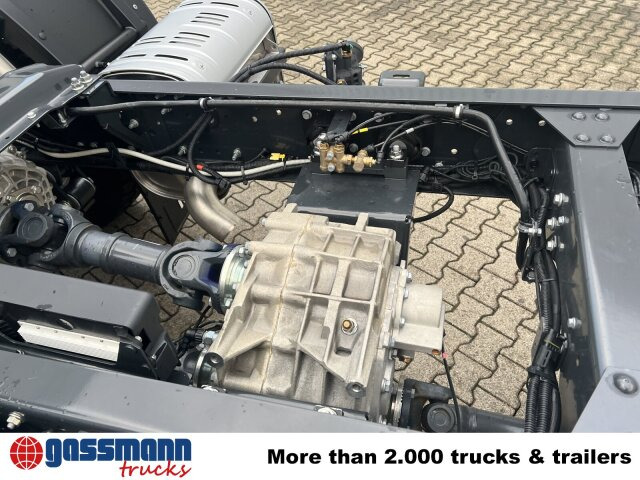 Novu Kamion sa golom šasijom i zatvorenom kabinom Iveco EuroCargo ML150E24 WS 4x4, Euro3, mehrfach: slika 15
