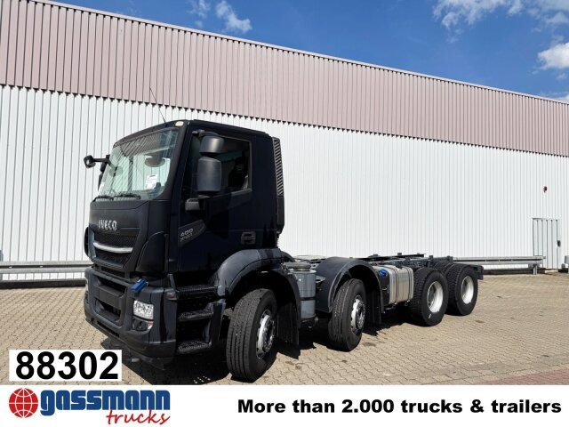Iveco X-Way AD360X40Z/P 8x4 - Kamion sa golom šasijom i zatvorenom kabinom: slika 1 Iveco X-Way AD360X40Z/P 8x4 - Kamion sa golom šasijom i zatvorenom kabinom: slika 1