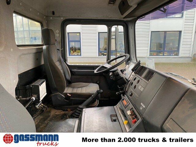 Kamion sa hidrauličnom kukom MAN T40 26.364/414 6x4, 6-Zylinder: slika 15 Kamion sa hidrauličnom kukom MAN T40 26.364/414 6x4, 6-Zylinder: slika 15