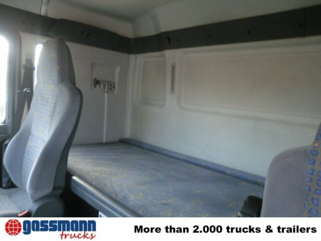 MAN TGA 18.360 4x2 - Kamion sa golom šasijom i zatvorenom kabinom: slika 2 MAN TGA 18.360 4x2 - Kamion sa golom šasijom i zatvorenom kabinom: slika 2