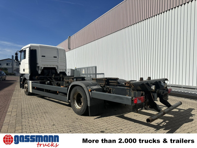 Kamion za prevoz kontejnera/ Kamion sa promenjivim sandukom MAN TGA 18.360 LL 4x2, Fahrschule: slika 11 Kamion za prevoz kontejnera/ Kamion sa promenjivim sandukom MAN TGA 18.360 LL 4x2, Fahrschule: slika 11