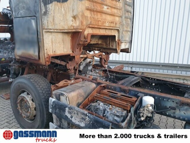 MAN TGA 26.440 6x2 BL Brandschaden - Kamion sa golom šasijom i zatvorenom kabinom: slika 3 MAN TGA 26.440 6x2 BL Brandschaden - Kamion sa golom šasijom i zatvorenom kabinom: slika 3