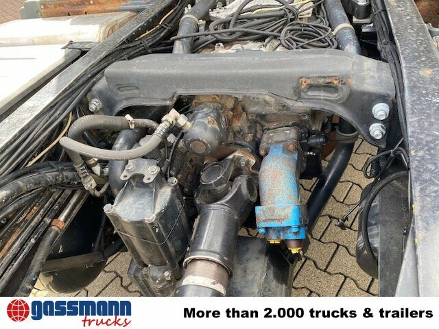 MAN TGA 35.480 8x4-4 BL, Lift-/Lenkachse - Kamion sa golom šasijom i zatvorenom kabinom: slika 2 MAN TGA 35.480 8x4-4 BL, Lift-/Lenkachse - Kamion sa golom šasijom i zatvorenom kabinom: slika 2