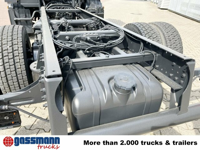 MAN TGL 12.210 4X2 BL - Kamion sa golom šasijom i zatvorenom kabinom: slika 2 MAN TGL 12.210 4X2 BL - Kamion sa golom šasijom i zatvorenom kabinom: slika 2