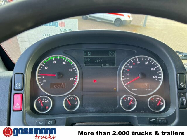 MAN TGM 13.250/340 4X4BL, Einzelbereifung, 2x - Kamion sa golom šasijom i zatvorenom kabinom, Kamion sa dizalicom: slika 2 MAN TGM 13.250/340 4X4BL, Einzelbereifung, 2x - Kamion sa golom šasijom i zatvorenom kabinom, Kamion sa dizalicom: slika 2