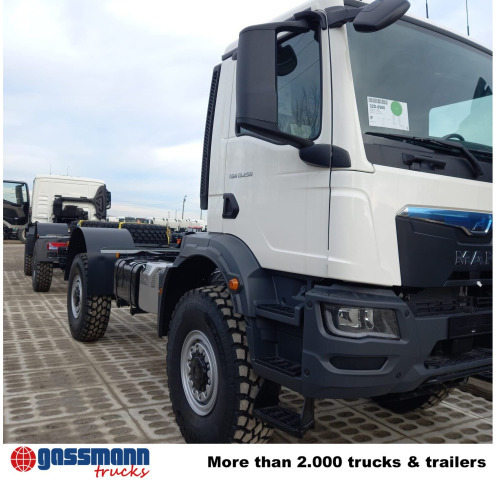 MAN TGM 13.250 4x4 BB CH, Only Export - Kamion sa golom šasijom i zatvorenom kabinom: slika 2 MAN TGM 13.250 4x4 BB CH, Only Export - Kamion sa golom šasijom i zatvorenom kabinom: slika 2