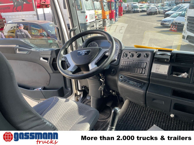 MAN TGM 18.330 4X2 LL, Fahrschulausstattung - Kamion za prevoz kontejnera/ Kamion sa promenjivim sandukom: slika 2 MAN TGM 18.330 4X2 LL, Fahrschulausstattung - Kamion za prevoz kontejnera/ Kamion sa promenjivim sandukom: slika 2