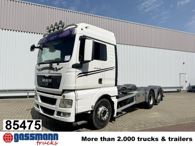 MAN TGX 28.440 6X2-2 BL, Liftachse, Motorabtrieb - Kamion sa golom šasijom i zatvorenom kabinom: slika 1 MAN TGX 28.440 6X2-2 BL, Liftachse, Motorabtrieb - Kamion sa golom šasijom i zatvorenom kabinom: slika 1