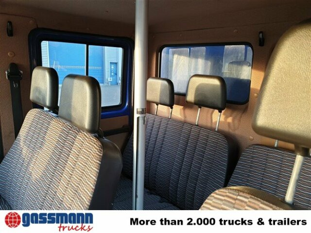 Mercedes-Benz 508 D 4x2 Doka, EX-THW - Kamion sa tovarnim sandukom: slika 4 Mercedes-Benz 508 D 4x2 Doka, EX-THW - Kamion sa tovarnim sandukom: slika 4