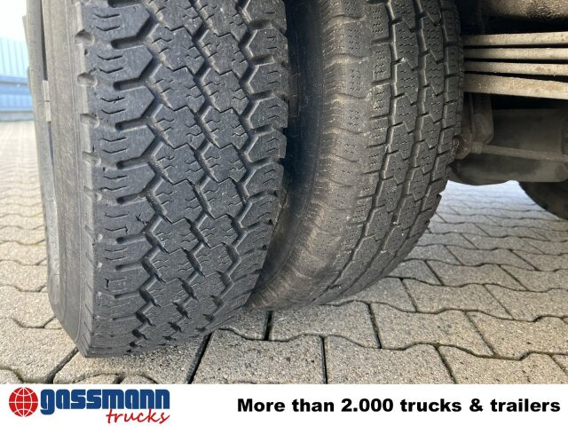 Mercedes-Benz 711 D-KA 4x2, Standklima, 11-Sitze, 2 x on stock - Minibus, Putnički kombi: slika 3 Mercedes-Benz 711 D-KA 4x2, Standklima, 11-Sitze, 2 x on stock - Minibus, Putnički kombi: slika 3