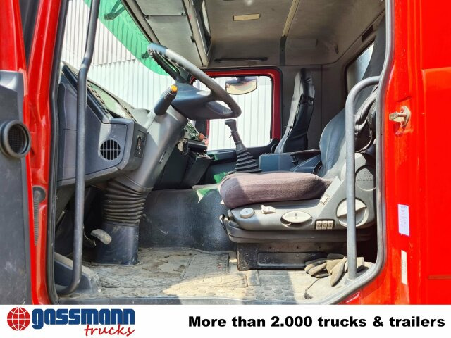 Mercedes-Benz Actros 1835 K 4x2 - Kamion sa golom šasijom i zatvorenom kabinom: slika 3 Mercedes-Benz Actros 1835 K 4x2 - Kamion sa golom šasijom i zatvorenom kabinom: slika 3