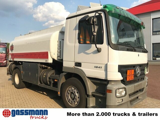 Kamion cisterna Mercedes-Benz Actros 1841 L 4x2, Esterer Tankaufbau ca.: slika 9
