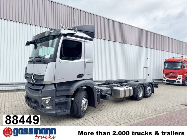 Mercedes-Benz Actros 2546 L 6x2, Retarder, Lenk-/Lift, LED, - Kamion sa golom šasijom i zatvorenom kabinom: slika 1 Mercedes-Benz Actros 2546 L 6x2, Retarder, Lenk-/Lift, LED, - Kamion sa golom šasijom i zatvorenom kabinom: slika 1