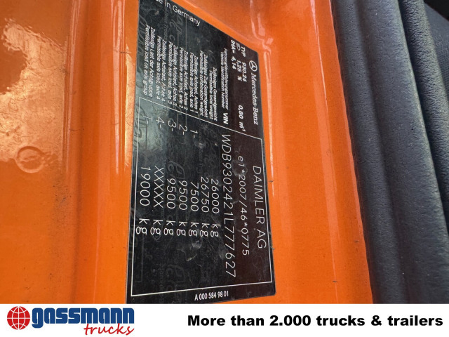 Mercedes-Benz Actros 2641/48 L 6x4 - Kamion sa golom šasijom i zatvorenom kabinom: slika 3 Mercedes-Benz Actros 2641/48 L 6x4 - Kamion sa golom šasijom i zatvorenom kabinom: slika 3