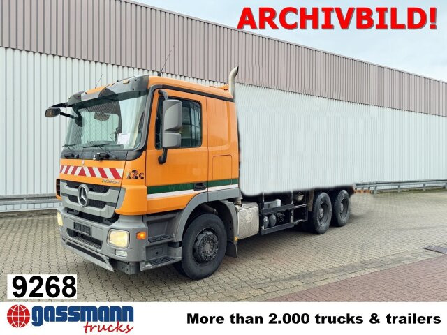 Mercedes-Benz Actros 2641/48 L 6x4 - Kamion sa golom šasijom i zatvorenom kabinom: slika 1 Mercedes-Benz Actros 2641/48 L 6x4 - Kamion sa golom šasijom i zatvorenom kabinom: slika 1
