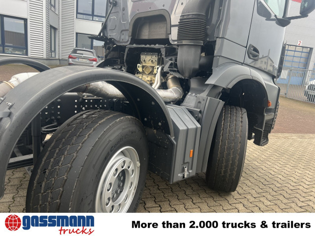 Mercedes-Benz Arocs 3251 L 8x4/4, mit Motorabtrieb C plus NA - Kamion sa golom šasijom i zatvorenom kabinom: slika 5 Mercedes-Benz Arocs 3251 L 8x4/4, mit Motorabtrieb C plus NA - Kamion sa golom šasijom i zatvorenom kabinom: slika 5