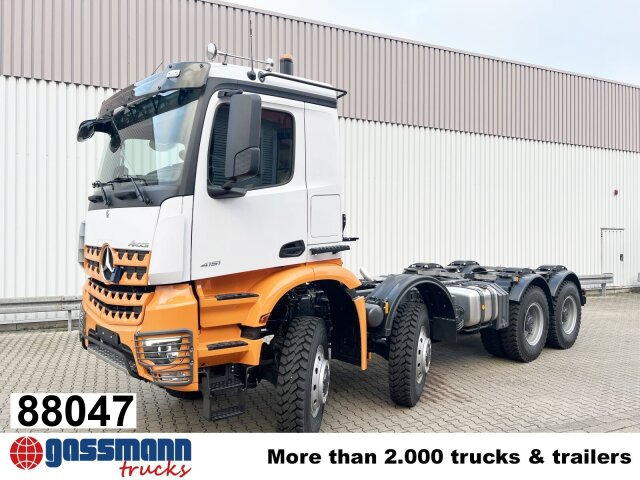 Mercedes-Benz Arocs 4151 AK 8x8/4, Grounder - Kamion sa golom šasijom i zatvorenom kabinom: slika 1 Mercedes-Benz Arocs 4151 AK 8x8/4, Grounder - Kamion sa golom šasijom i zatvorenom kabinom: slika 1