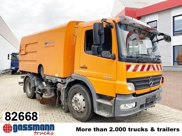 Mercedes-Benz Atego 1324 4x2, Kehrmaschine Explorer 8 - Autočistilica: slika 1 Mercedes-Benz Atego 1324 4x2, Kehrmaschine Explorer 8 - Autočistilica: slika 1