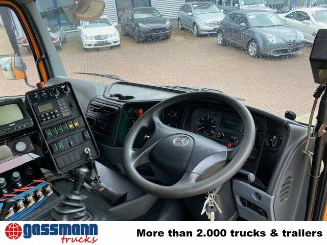 Mercedes-Benz Atego 1524 L 4x2 Kehrmaschine FAUN Viajet - Autočistilica: slika 3 Mercedes-Benz Atego 1524 L 4x2 Kehrmaschine FAUN Viajet - Autočistilica: slika 3