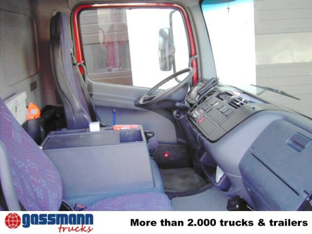 Mercedes-Benz Atego 818 L 4x2, Ersatzteilträger! - Kamion sa zatvorenim sandukom: slika 3 Mercedes-Benz Atego 818 L 4x2, Ersatzteilträger! - Kamion sa zatvorenim sandukom: slika 3