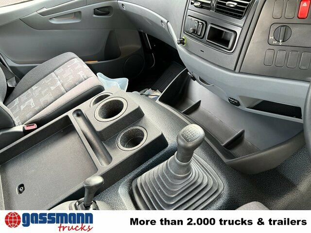 Mercedes-Benz Axor 2633 K 6x4 RHD - Kamion sa golom šasijom i zatvorenom kabinom: slika 3 Mercedes-Benz Axor 2633 K 6x4 RHD - Kamion sa golom šasijom i zatvorenom kabinom: slika 3