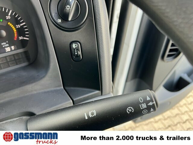 Mercedes-Benz Axor 2633 K 6x4 RHD - Kamion sa golom šasijom i zatvorenom kabinom: slika 5 Mercedes-Benz Axor 2633 K 6x4 RHD - Kamion sa golom šasijom i zatvorenom kabinom: slika 5