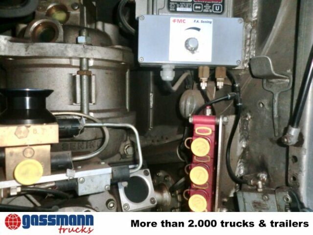 Mercedes-Benz SK 1824 L 4x2, Esterer Tankaufbau ca. 13.100l, 2 - Kamion cisterna: slika 3 Mercedes-Benz SK 1824 L 4x2, Esterer Tankaufbau ca. 13.100l, 2 - Kamion cisterna: slika 3